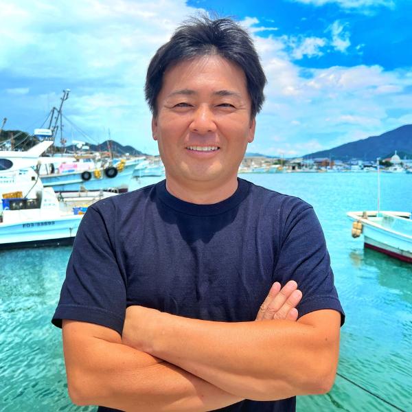 福岡県糸島の牡蠣漁師