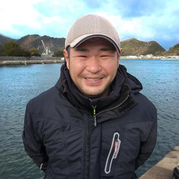 徳島県鳴門の牡蠣漁師　渦潮キング　渦潮チャンピオン